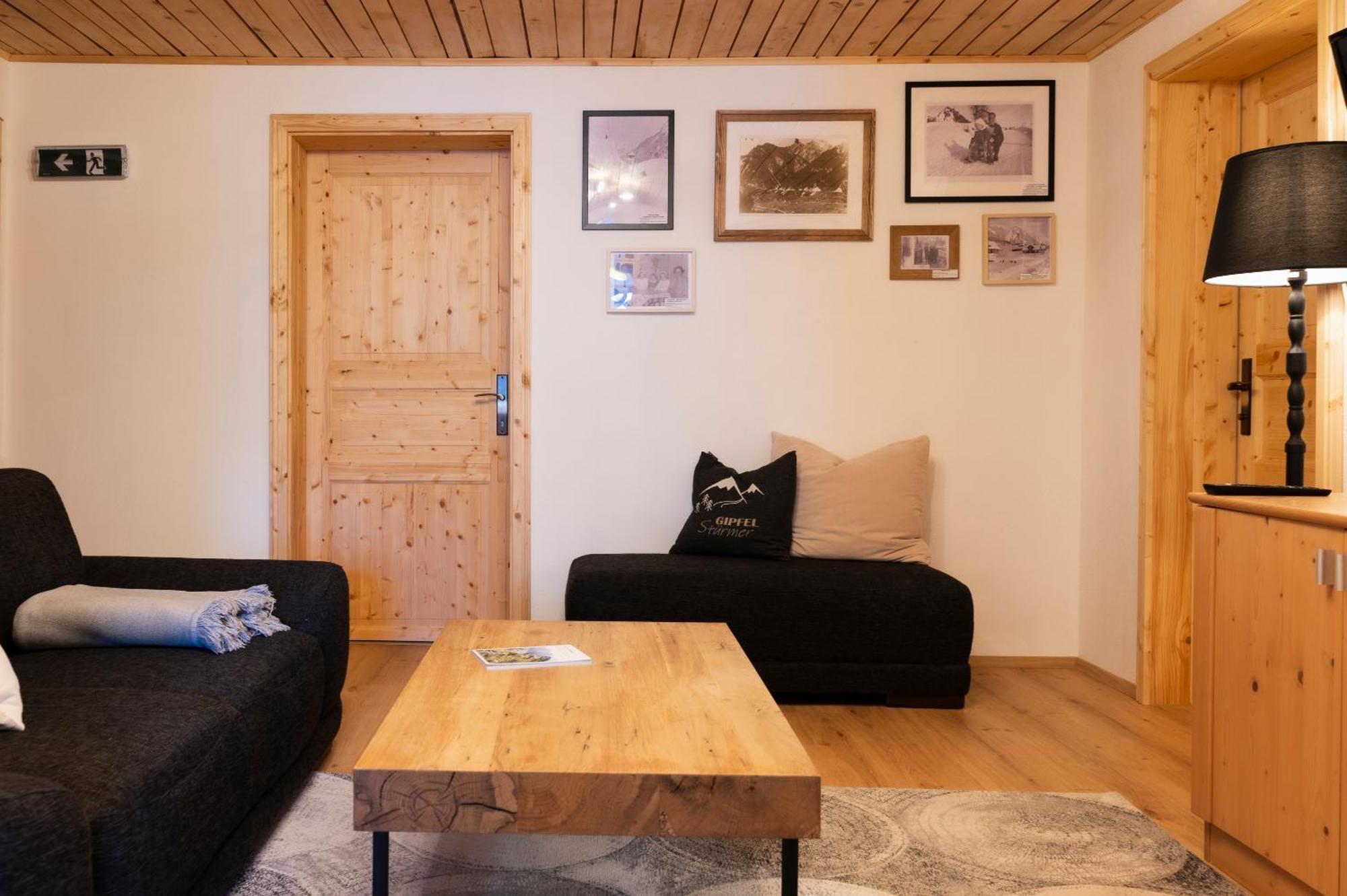 Haus Barbara Apartment Wald am Arlberg Exterior photo